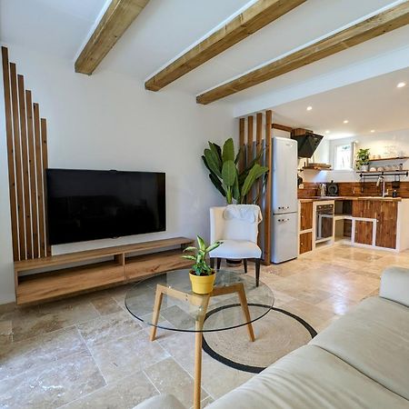 Evasion Au Calme - Maison Cosy Avec Piscine Et Tennis Saint-Vallier-de-Thiey Esterno foto